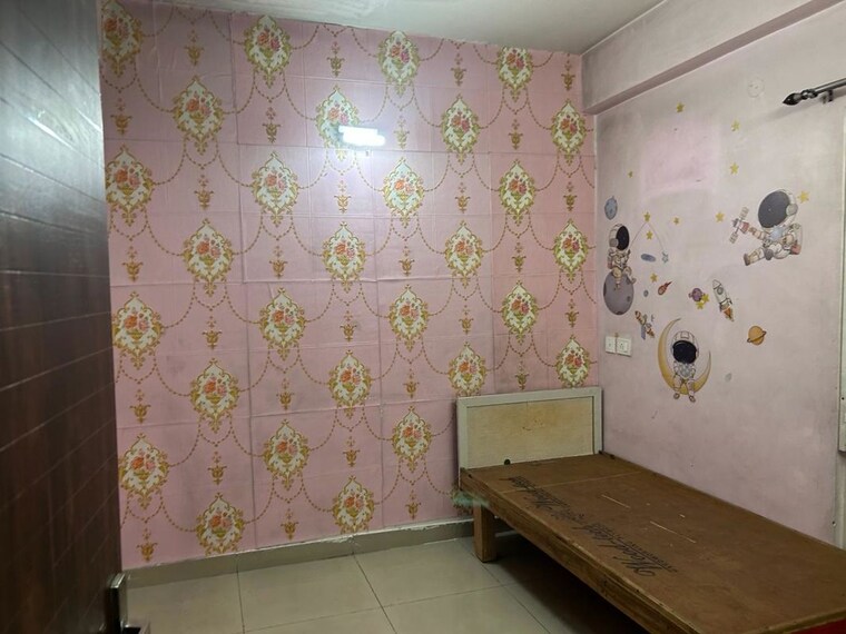 Living Room, rg-luxury-homes 2.5 Bedroom 1342 Sq.Ft. Apartment In Sector 16b Greater Noida Greater Noida 10595560