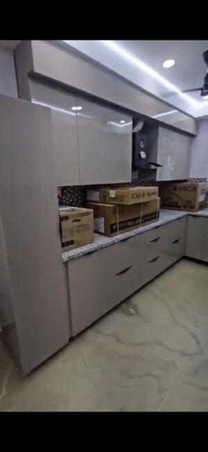 Kitchen in 2 BHK Builder Floor at Sector 46 – for Rent