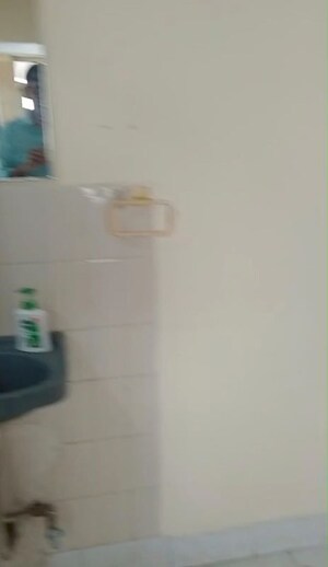 Furnished Amenities in 1 BHK Apartment at Sher E Punjab, Andheri East – for Rent