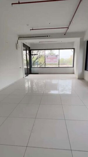  Showroom For Rent in Ambli Road