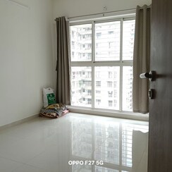 2 BHK + Prayer Room Apartment For Rent in Lodha Amara Tower 32 And 33