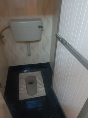 Bathroom in 1 BHK Apartment at Yogi Avenue, Borivali West – for Rent