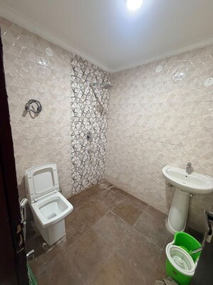 Bathroom in 3 BHK Builder Floor at Malviya Nagar – for Rent