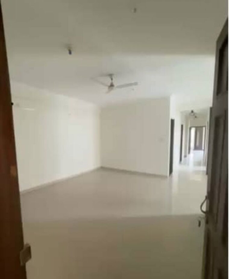 Bathroom, radium-apartments 3 Bedroom 1935 Sq.Ft. Apartment In Hasanganj Lucknow 10595672
