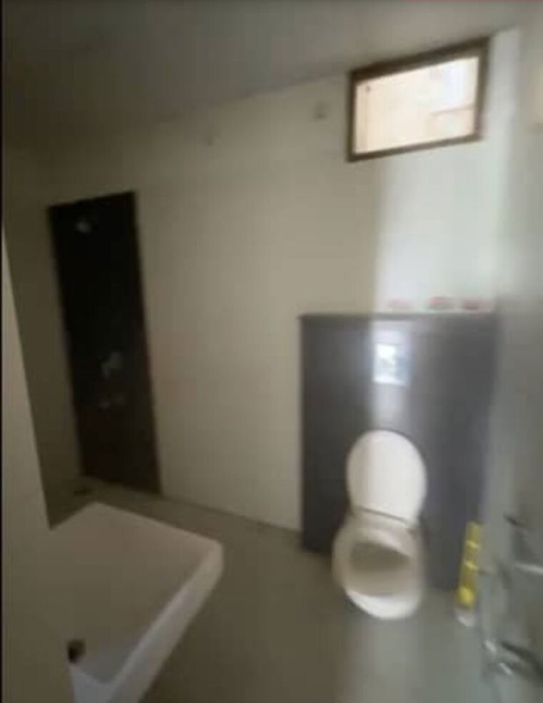 Bathroom, radium-apartments 3 Bedroom 1935 Sq.Ft. Apartment In Hasanganj Lucknow 10595672