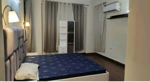 Bedroom in 3 BHK Apartment at Gomti Nagar – for Rent
