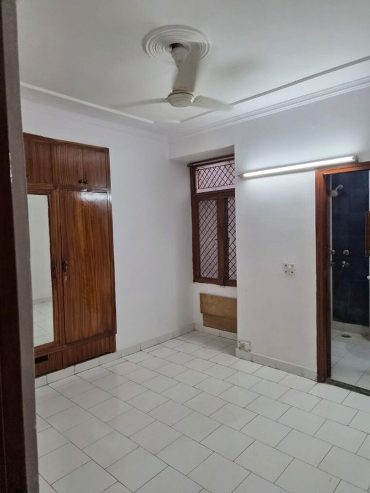 Room, sector 9 dwarka 3 Bedroom 1700 Sq.Ft. Apartment In Sector 9 Dwarka Delhi 10595764