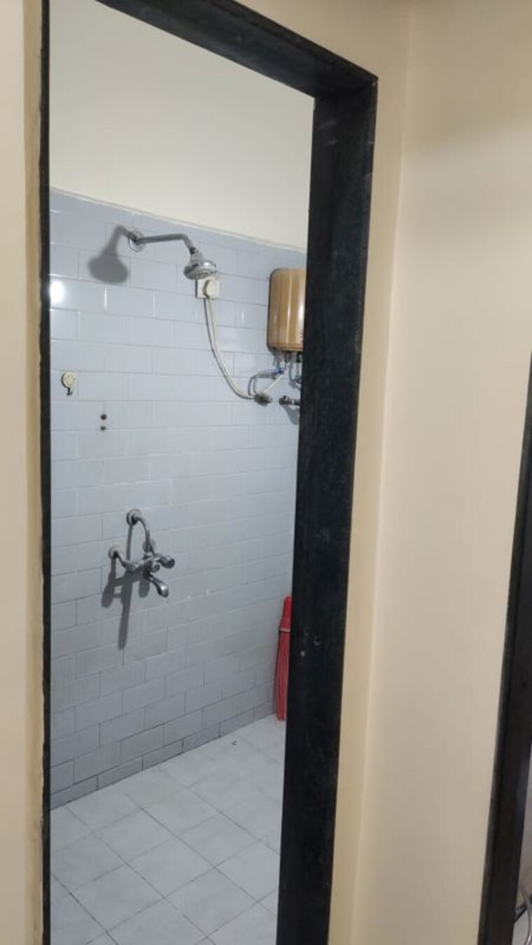 Bathroom, rachna-chs 1 Bedroom 600 Sq.Ft. Apartment In Bhandup East Mumbai 10595768
