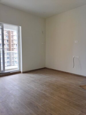 2 BHK Apartment For Sale in Ghodawat Skystar, Goregaon West