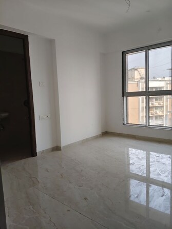 2.5 BHK + Study Room Apartment For Sale in Madhu Matrusmruti CHS in Goregaon West, Mumbai