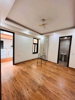 4 BHK + Prayer Room,Servant Room,Study Room Apartment For Rent in Chattarpur