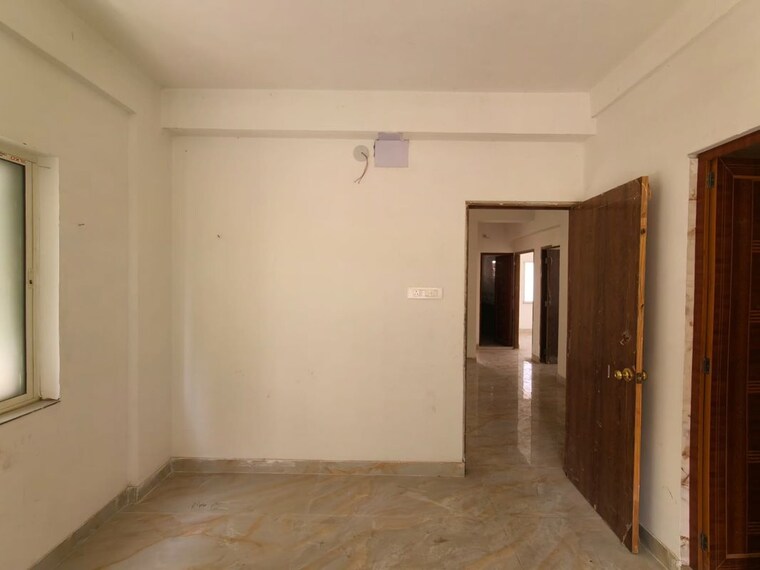 Room, new town 3 Bedroom 1300 Sq.Ft. Apartment In New Town Kolkata 10595800