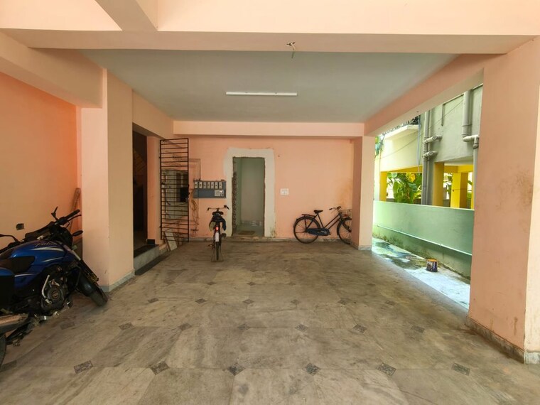  Parking, new town 3 Bedroom 1300 Sq.Ft. Apartment In New Town Kolkata 10595800
