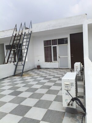 1 RK Builder Floor – Exterior View View at Sanauli - for Rent