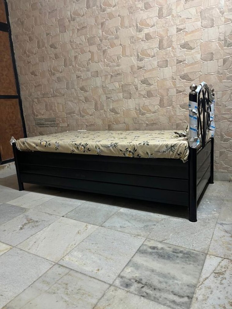 Bedroom, patlipada Pg For Boys In Patlipada 10595817