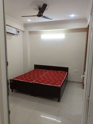 Bedroom in 1 BHK Builder Floor at Sector 23 – for Rent