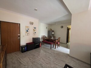 Living Room in 3 BHK Apartment at DLF Oakwood Estate, Dlf Phase ii – for Rent