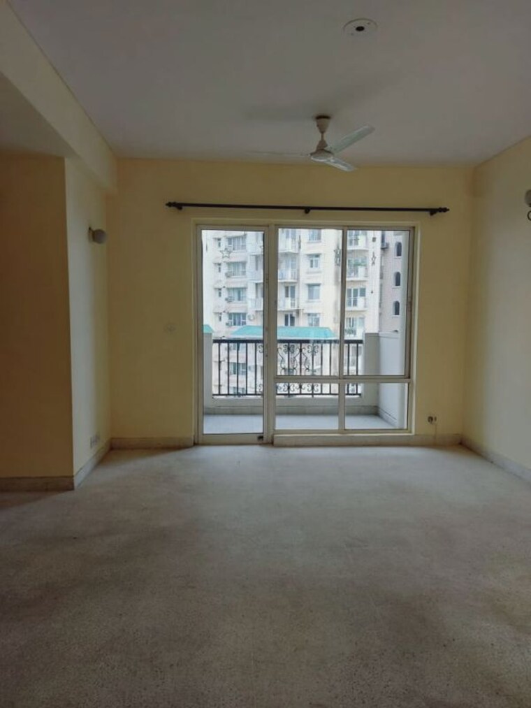 Room, dlf-regency-park-ii 2 Bedroom 1250 Sq.Ft. Apartment In Sector 27 Gurgaon 10595886