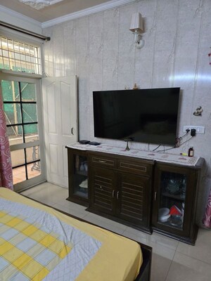 Bedroom in 3 BHK Builder Floor at Sector 125 – for Sale