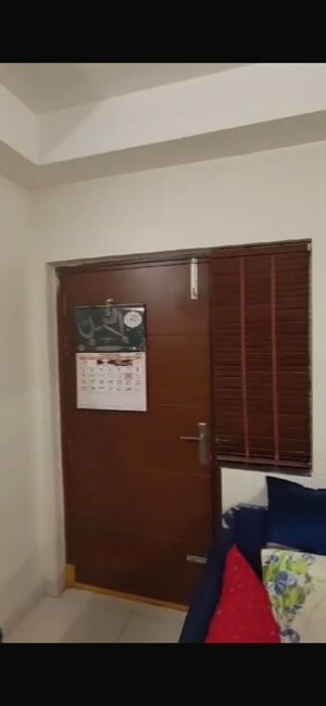 Room in 2 BHK Apartment at Gachibowli – for Sale