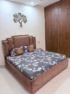 Bedroom in 3 BHK Builder Floor at Sector 125 – for Sale