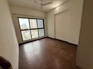 2 BHK Apartment For Sale in Lotus Sky Garden, Malad West