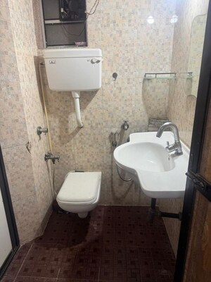 Bathroom in 4 BHK Independent House at Vashi Sector 8 – for Rent