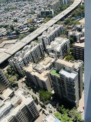 1 BHK Apartment For Rent in Satellite Garden, Goregaon East