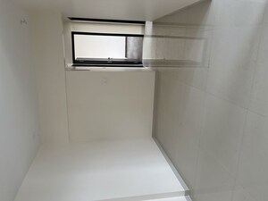 Room in 3 BHK Apartment at Jyoti Sukriti, Goregaon East – for Rent