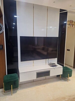 Furnished Amenities in 3 BHK Apartment at Piramal Vaikunth, Balkum Pada – for Sale