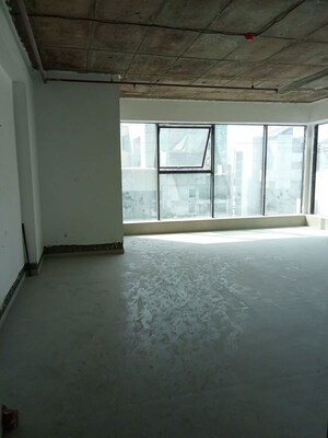 Room in  Office Space at Dilip Makskap Centre, Andheri West – for Rent