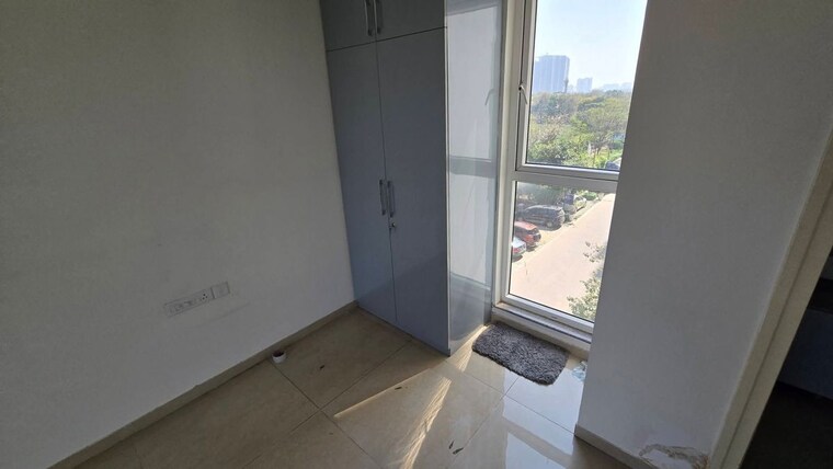 Room, emaar-the-palm-drive-the-premier-terraces 3 Bedroom 1966 Sq.Ft. Apartment In Sector 66 Gurgaon 10596020