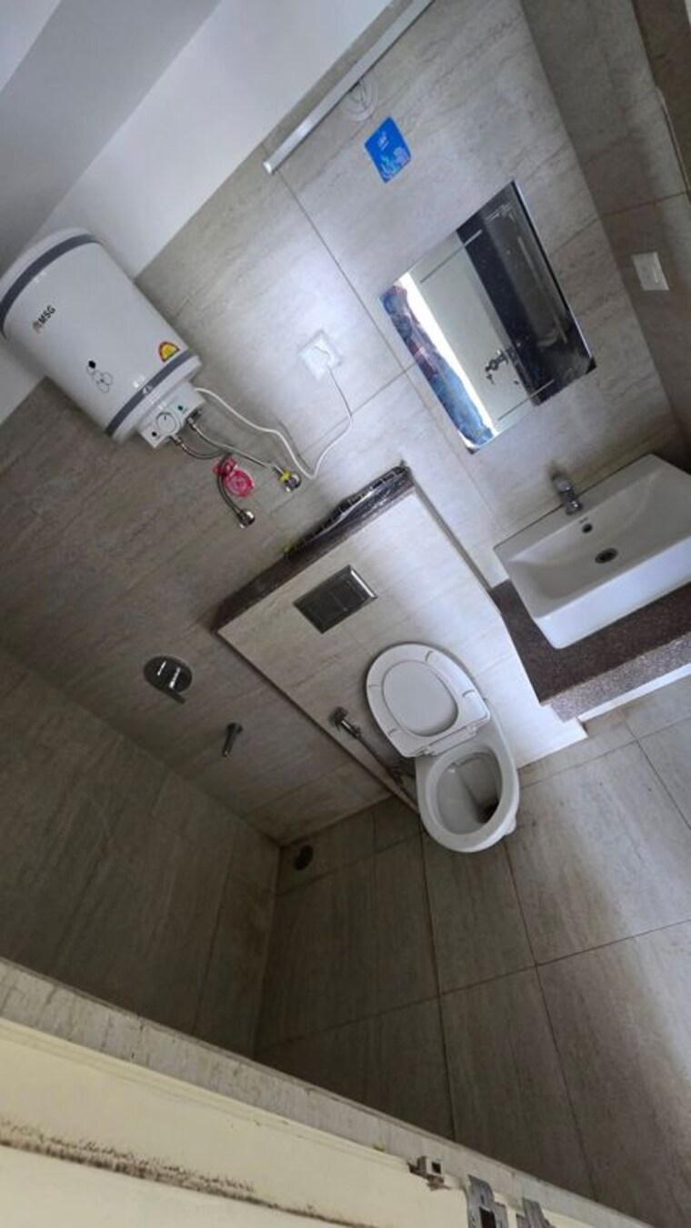 Bathroom, emaar-the-palm-drive-the-premier-terraces 3 Bedroom 1966 Sq.Ft. Apartment In Sector 66 Gurgaon 10596020