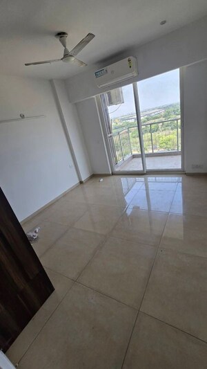 3 BHK Apartment For Sale in Emaar The Palm Drive-The Premier Terraces, Sector 66
