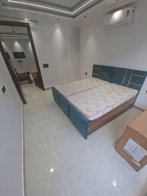 2 BHK Builder Floor For Rent in Chattarpur