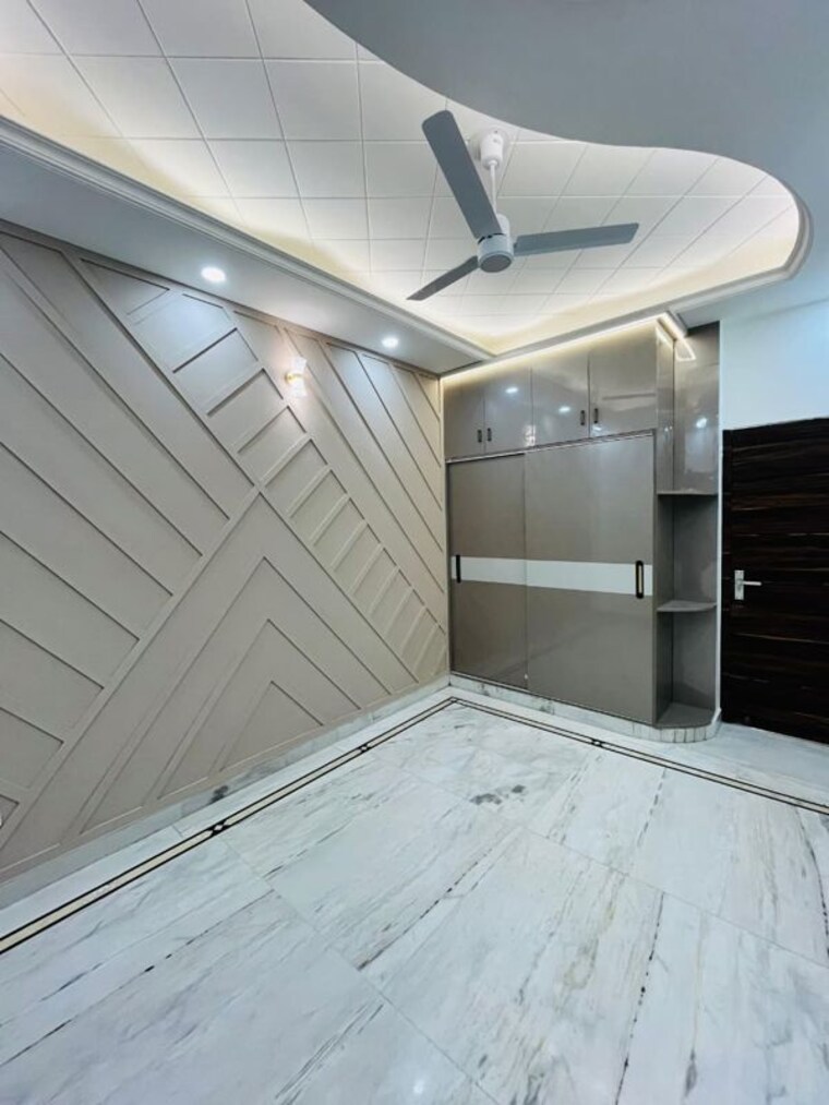 Kitchen, t-and-t-eutopia-phase-1 4 Bedroom 2495 Sq.Ft. Apartment In Siddharth Vihar Ghaziabad 10595997
