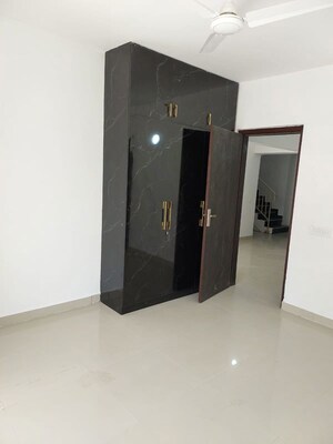 Furnished Amenities in 3 BHK Apartment at Emaar Gurgaon Greens, Sector 102 – for Sale