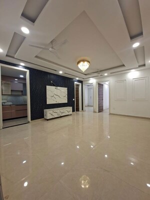 3 BHK Builder Floor For Rent in Chattarpur