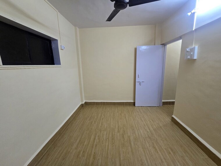 Room, shree-ganesh-gaurav 1 Bedroom 430 Sq.Ft. Apartment In Kandivali West Mumbai 10596075