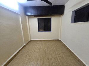 Room in 1 BHK Apartment at Shree Ganesh Gaurav, Kandivali West – for Rent