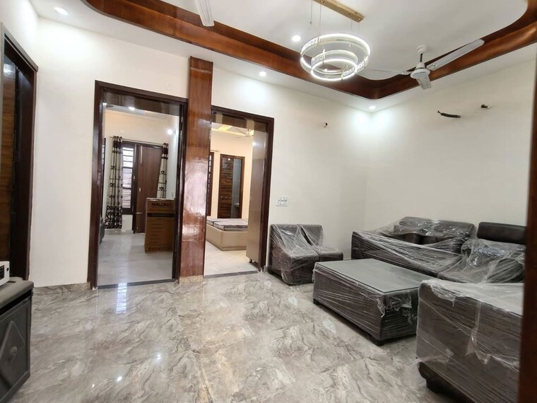 Living Room, kharar mohali road 3 Bedroom 130 Sq.Yd. Apartment In Kharar Mohali Road Kharar 10596073