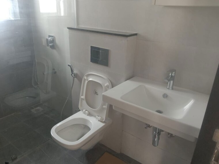 Bathroom, my-home-tarkshya 3 Bedroom 2235 Sq.Ft. Apartment In Kokapet Hyderabad 10596089