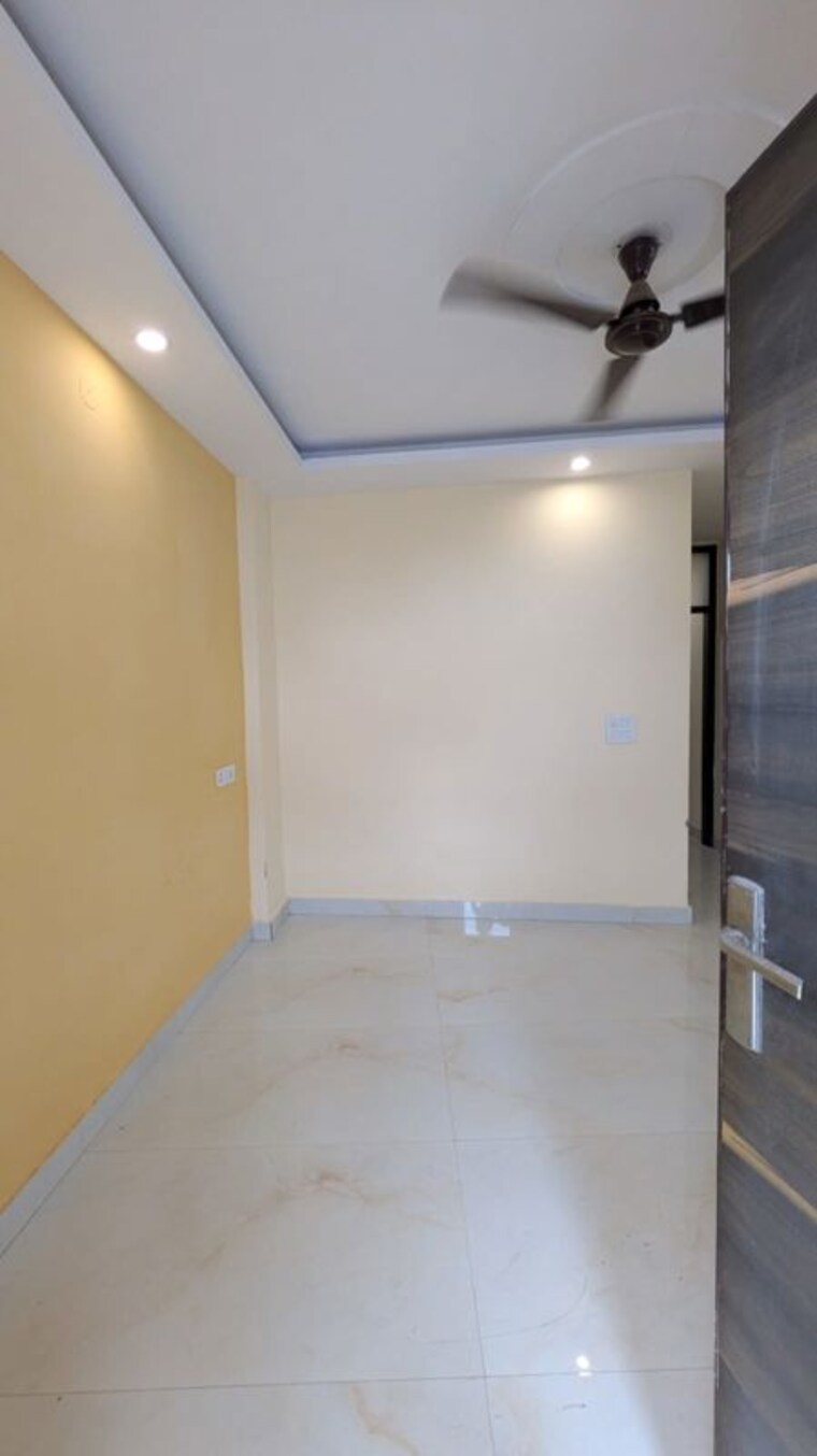 Room, govindpuri 1 Bedroom 400 Sq.Ft. Builder Floor In Govindpuri Delhi 10596101