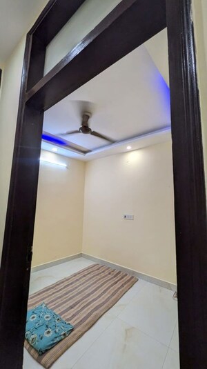 1 BHK Builder Floor For Rent in Govindpuri