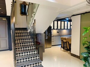 Staircase in 4 BHK Apartment at Vasavi GP Trends, Nanakramguda – for Rent