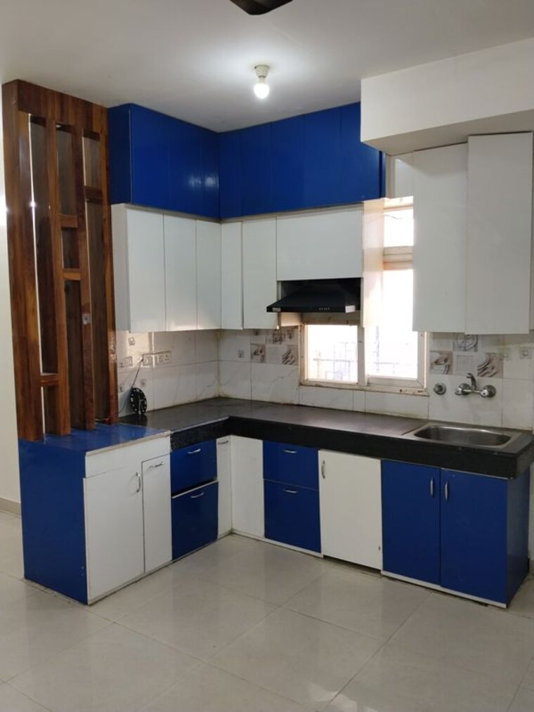 Kitchen, signature-global-the-roselia 2 Bedroom 569 Sq.Ft. Apartment In Sector 95a Gurgaon 10596118