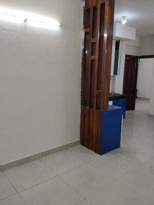 Room in 2 BHK Apartment at Signature Global The Roselia, Sector 95a – for Rent