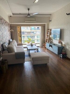 2 BHK Apartment For Sale in Rustomjee OZone, Goregaon West