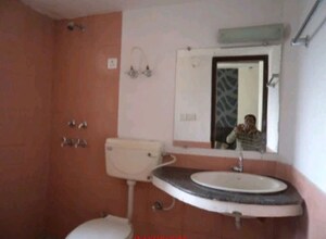 Bathroom in 2 BHK Apartment at Nimbus Express Park View - II, Chi V Greater Noida – for Rent