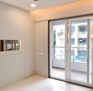Room in 2 BHK Apartment at Mahindra Tathawade, Tathawade – for Rent